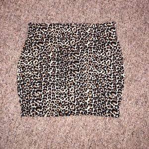 Leopard skirt
